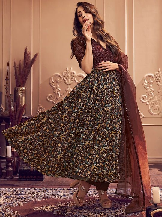 V-NECK THREAD AND SEQUINS EMBROIDERED A-LINE KURTA SET WITH DUPATTA (Malaika Style)