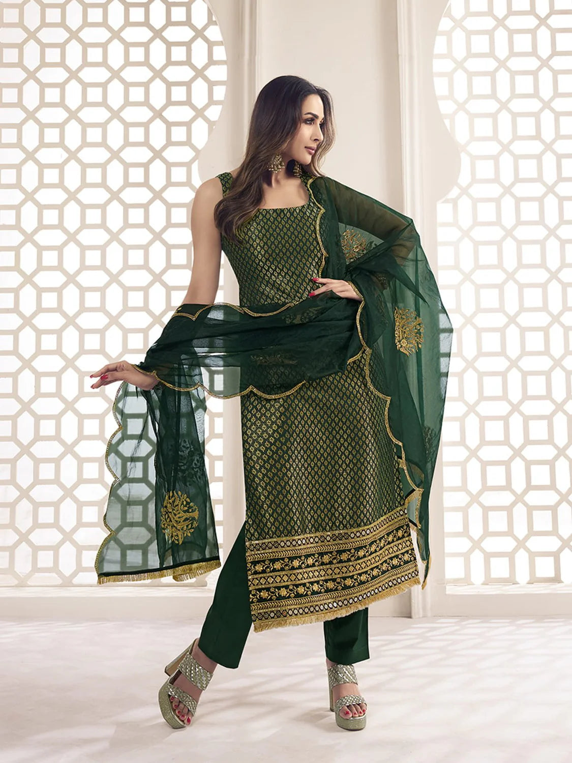 BOTTLE GREEN ZARI WOVEN EMBROIDERED STRIGHT KURTA SET (MALAIKA STYLE)