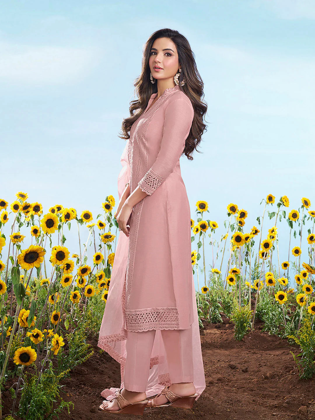Ethnic Motifs Embroidered Chikankari Kurta Set With Dupatta (Jasmin Bhasin Style)