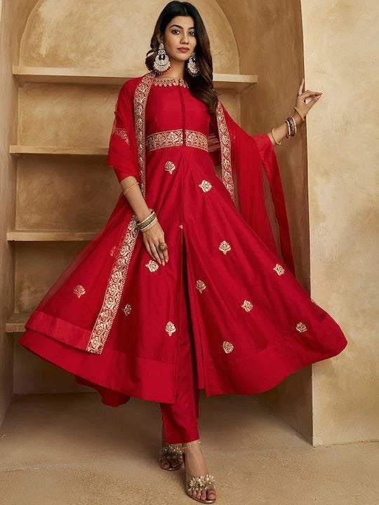 ETHNIC MOTIFS EMBROIDERED HIGH SLIT ZARI KURTA WITH TROUSERS & WITH DUPATTA