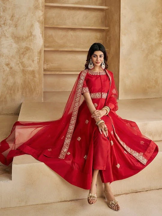 ETHNIC MOTIFS EMBROIDERED HIGH SLIT ZARI KURTA WITH TROUSERS & WITH DUPATTA