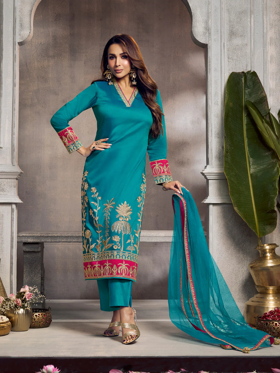 Floral Embroidered Regular Kurta with Trousers & Dupatta