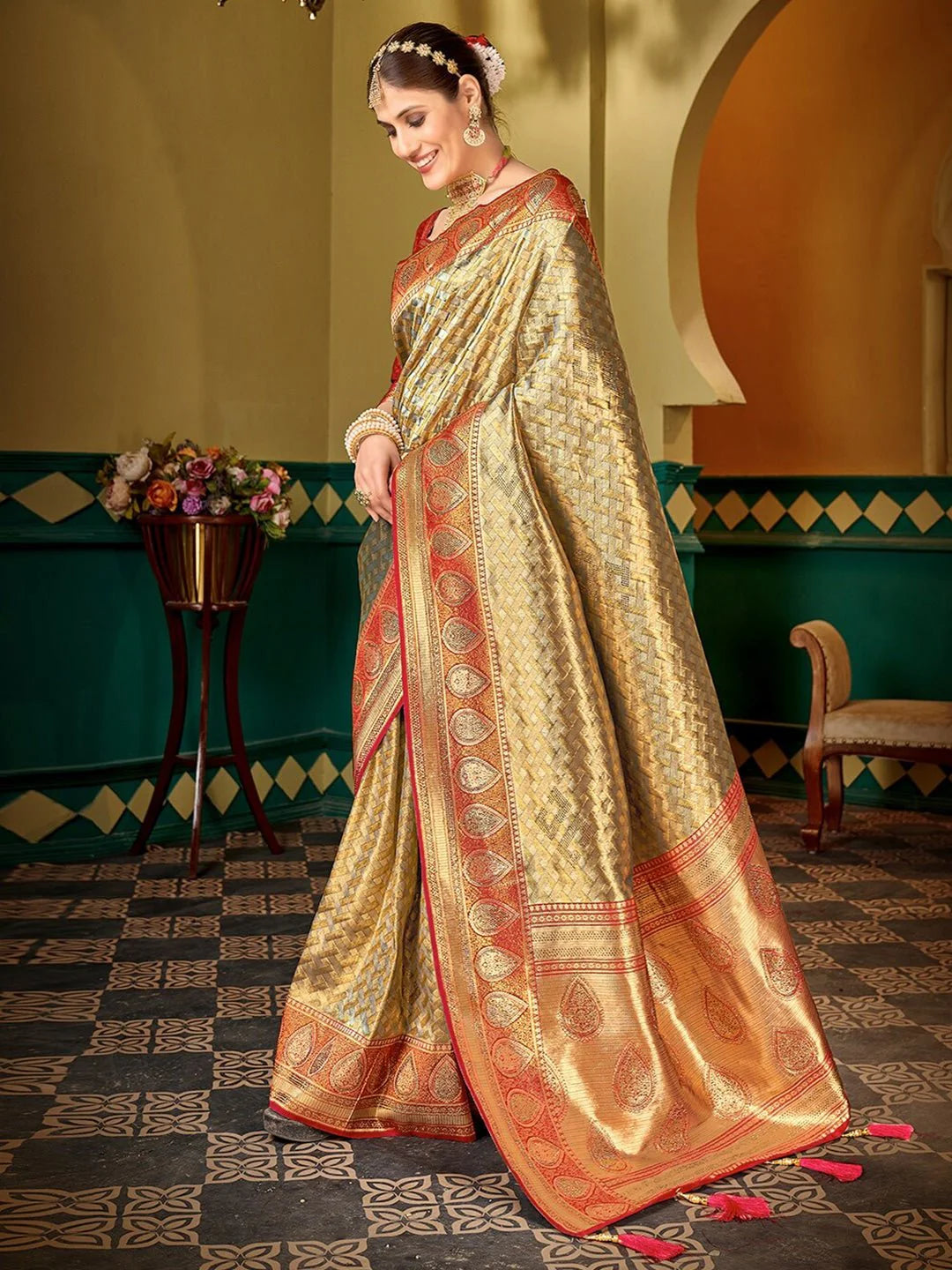 Silk Zari Woven Traditional Saree With Swaroski Diamonds (GOLD SOFT)