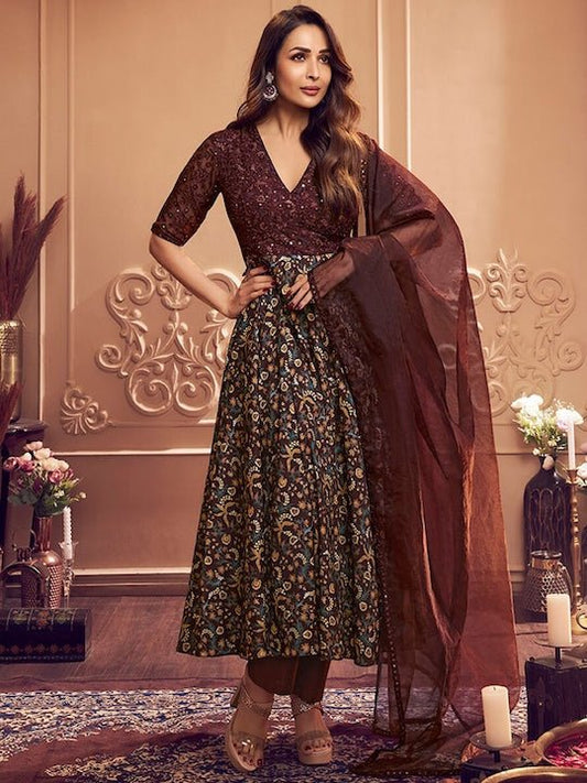 V-NECK THREAD AND SEQUINS EMBROIDERED A-LINE KURTA SET WITH DUPATTA (Malaika Style)