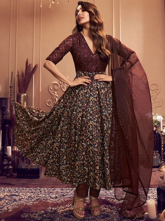V-NECK THREAD AND SEQUINS EMBROIDERED A-LINE KURTA SET WITH DUPATTA (Malaika Style)